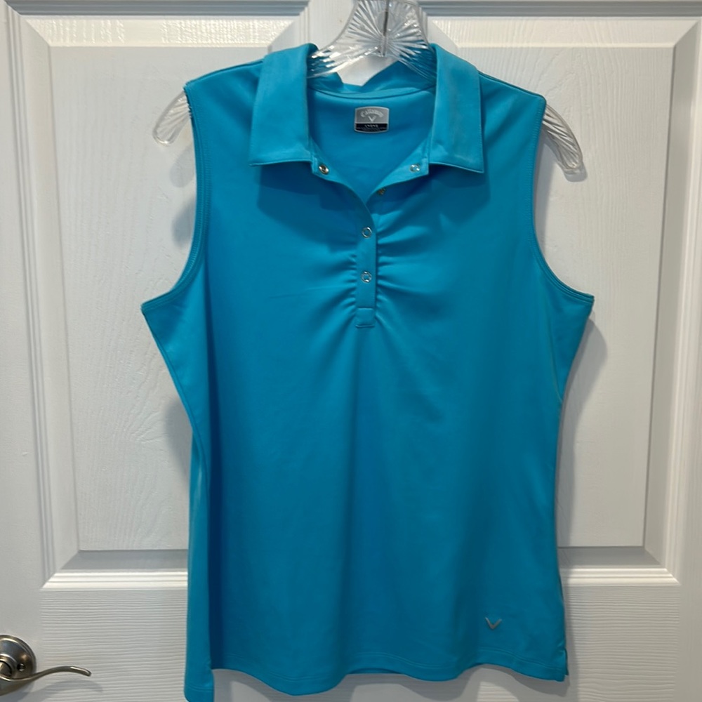 Very cute but practical golf top size L